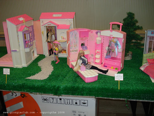 25_Esposizione_Barbie_houses (1)