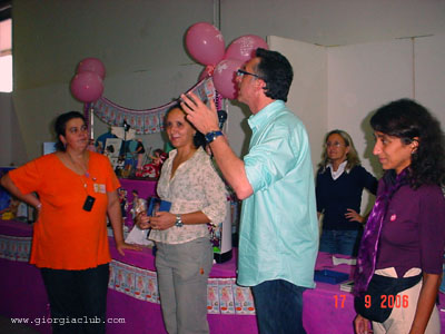 138_Antonio si congratula con Patrizia