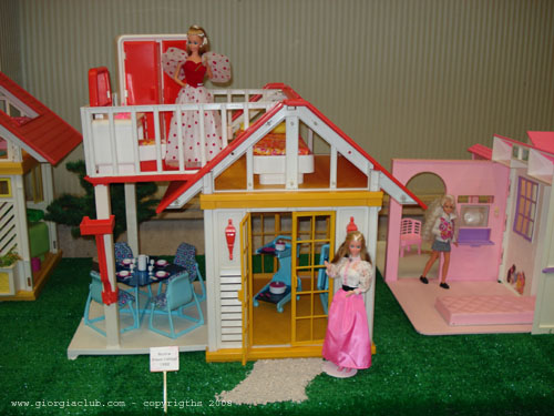 25_Esposizione_Barbie_houses (2)